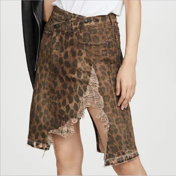 2021NEW augsta vidukļa ripped leopards drukāt džinsa soma hip svārki, agrā rudenī modes nelegālo sadalīt pa diagonāli sprādzes džinsa svārki